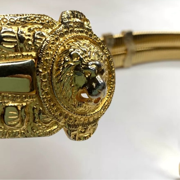 Beautiful Vintage Judith Leiber Gold Tone LION STRETCH BELT - Picture 2 of 7